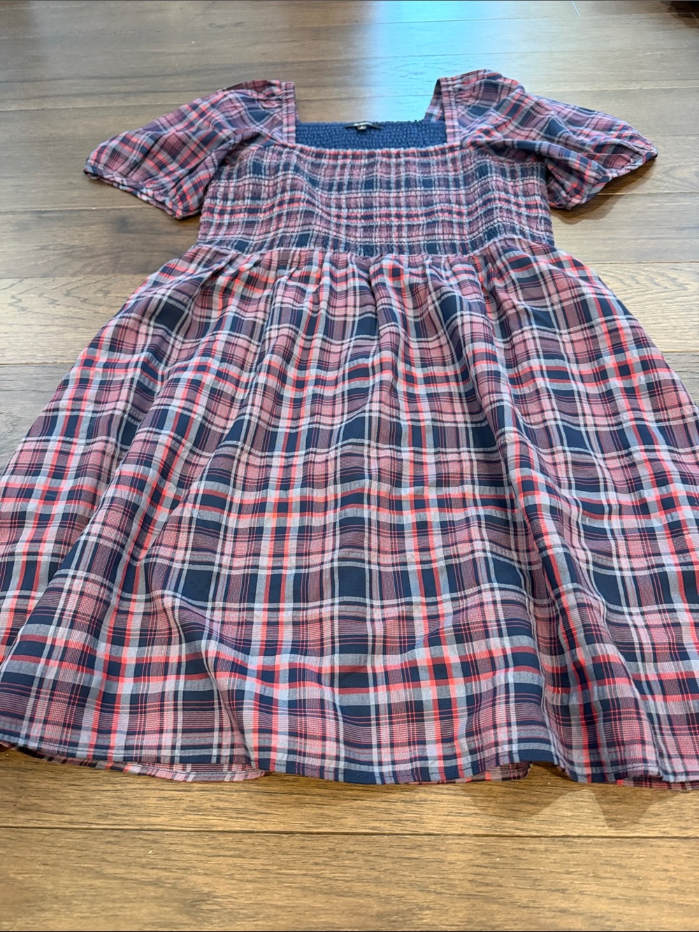 Madewell Lucie Puff-Sleeve Smocked Mini Dress in Rockfern Plaid Medium - C1 - Picture 4 of 7